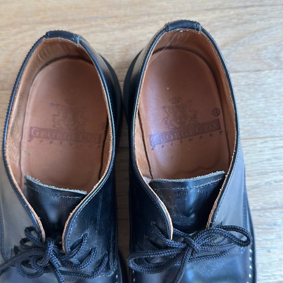 ♻️DONATED DEC. 2023♻️ 
George Cox pointed toe patent leather oxford - Picture 4 of 13